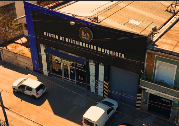 Fachada del local de Merimat del Sur